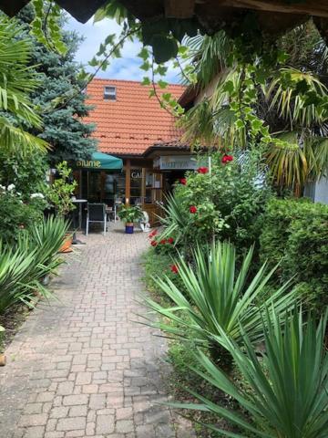 Hotel Blume Фрайбург Екстериор снимка