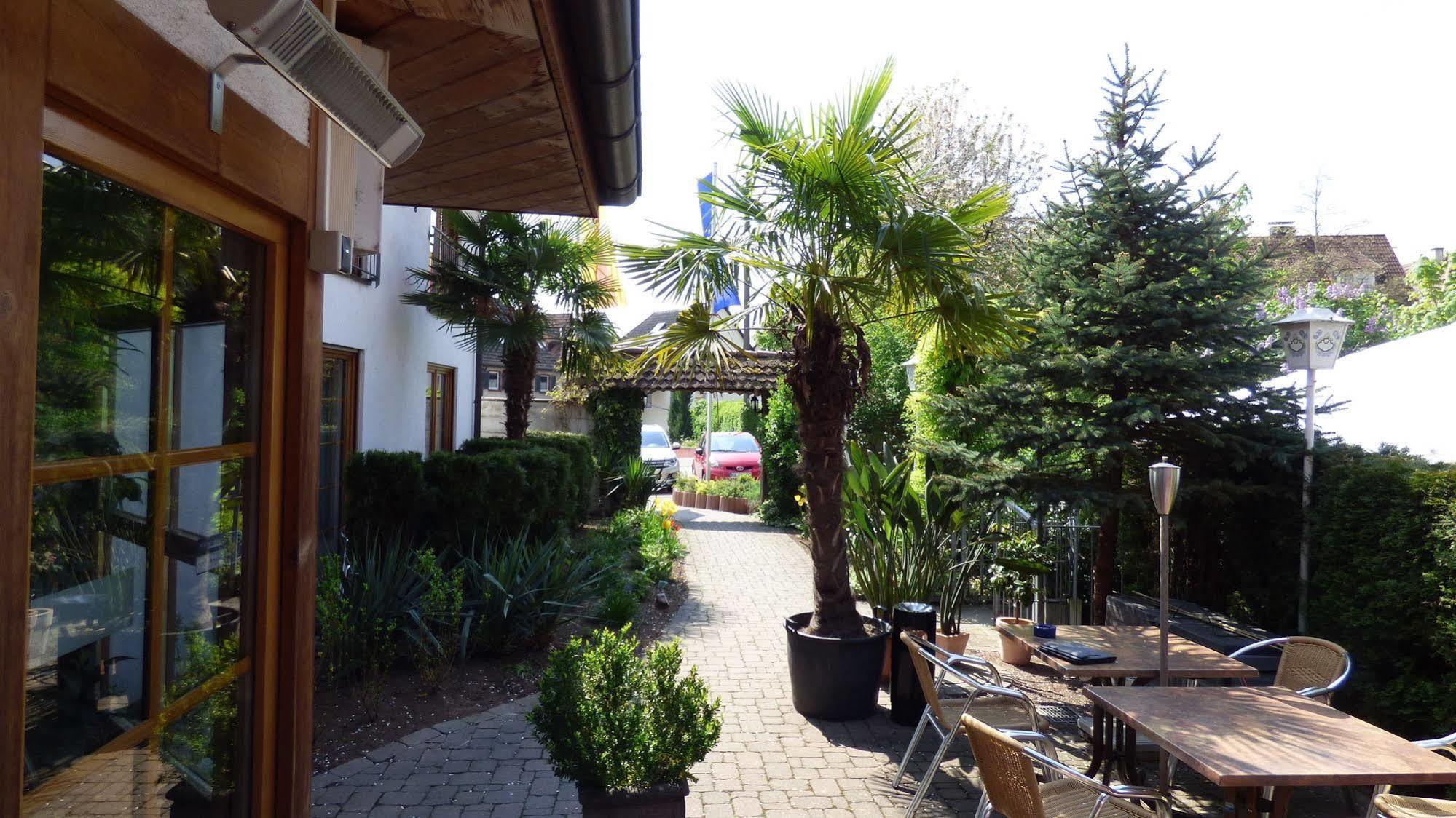 Hotel Blume Фрайбург Екстериор снимка